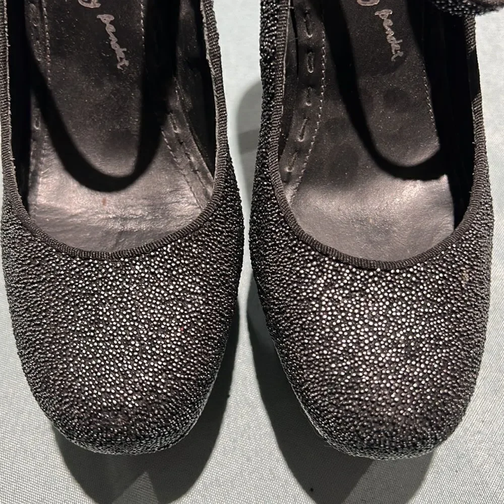 Alice + Olivia these shoes